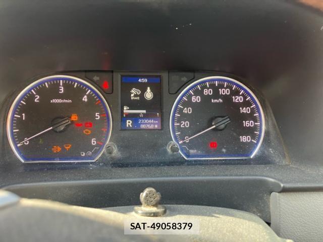Nissan NV350 Caravan 2012-09 8075014-26