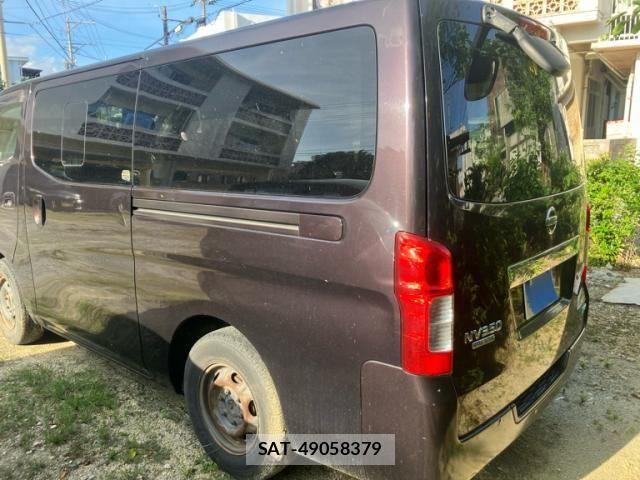 Nissan NV350 Caravan 2012-09 8075014-3