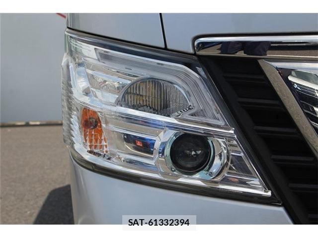 Nissan NV350 Caravan 2018-02 8075012-13