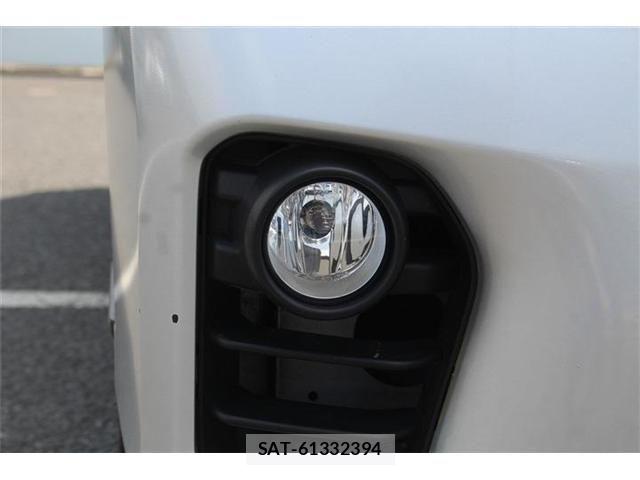 Nissan NV350 Caravan 2018-02 8075012-14