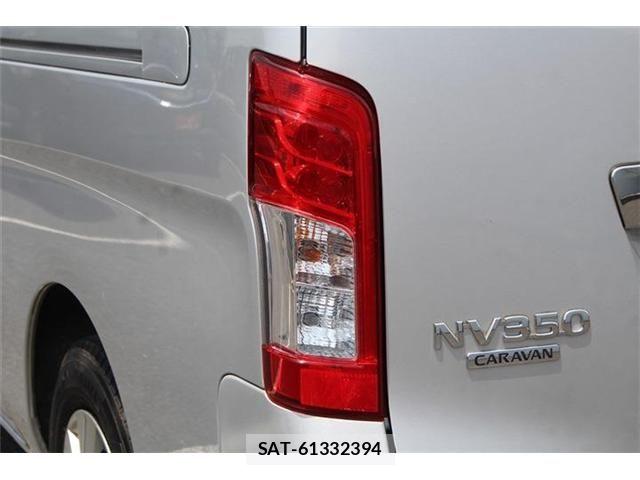 Nissan NV350 Caravan 2018-02 8075012-15
