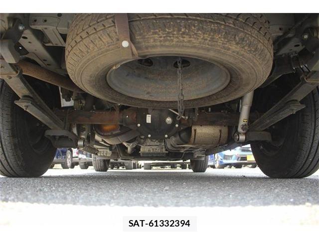Nissan NV350 Caravan 2018-02 8075012-17