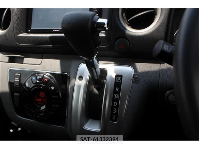Nissan NV350 Caravan 2018-02 8075012-24