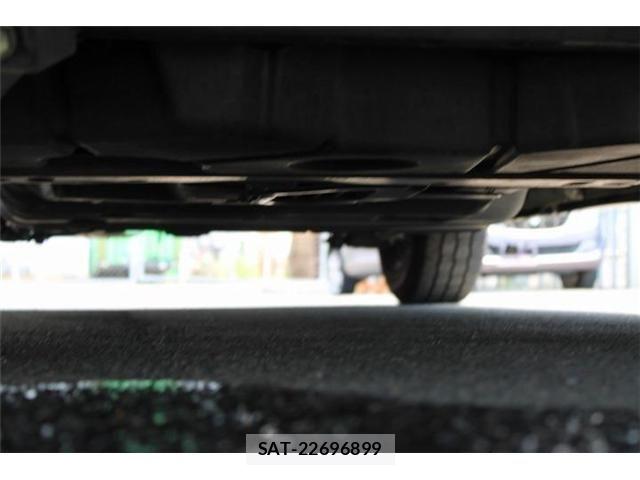 Nissan NV350 Caravan 2018-12 8131737-16