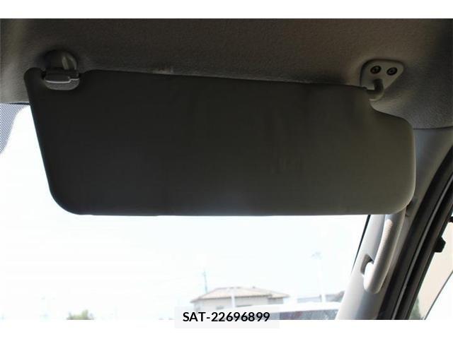 Nissan NV350 Caravan 2018-12 8131737-24