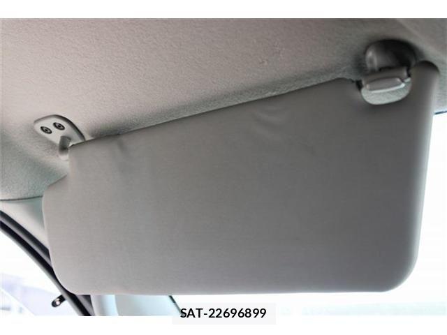 Nissan NV350 Caravan 2018-12 8131737-25