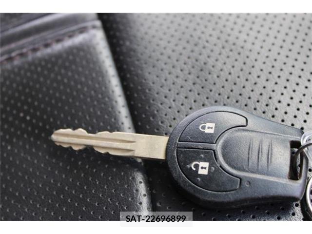 Nissan NV350 Caravan 2018-12 8131737-29