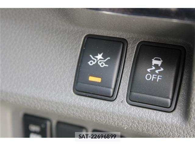 Nissan NV350 Caravan 2018-12 8131737-4