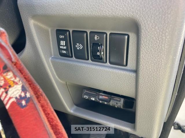 Nissan NV350 Caravan 2012-12 8146376-15