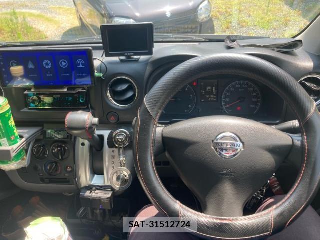Nissan NV350 Caravan 2012-12 8146376-17