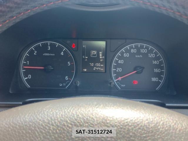Nissan NV350 Caravan 2012-12 8146376-18