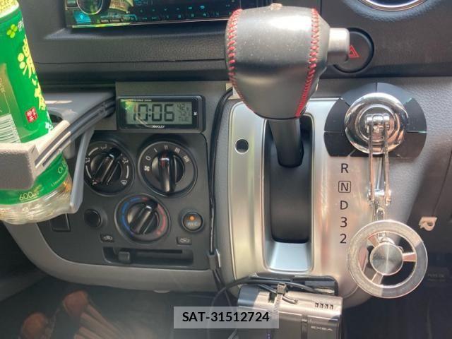 Nissan NV350 Caravan 2012-12 8146376-19