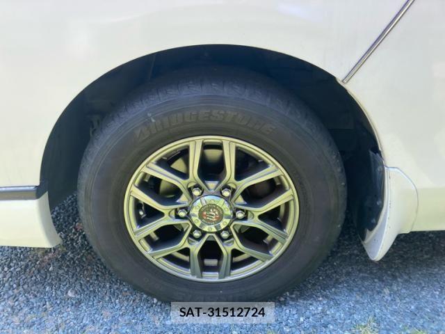 Nissan NV350 Caravan 2012-12 8146376-8