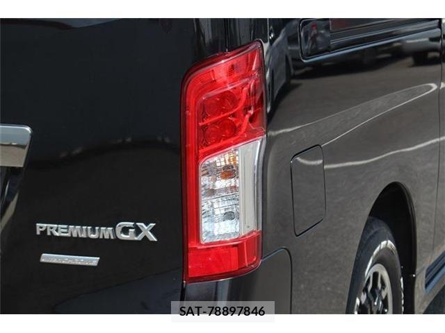 Nissan NV350 Caravan 2021-06 8146374-12