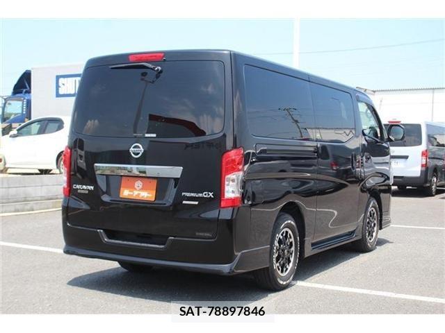 Nissan NV350 Caravan 2021-06 8146374-22