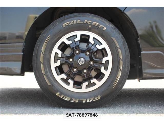 Nissan NV350 Caravan 2021-06 8146374-23