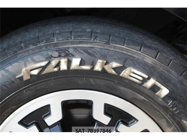 Nissan NV350 Caravan 2021-06 8146374-26