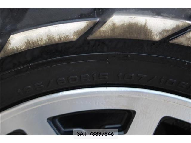 Nissan NV350 Caravan 2021-06 8146374-27