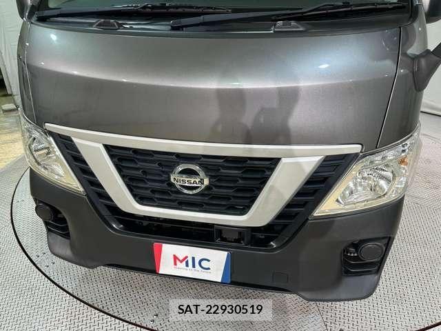 Nissan NV350 Caravan 2021-06 8158951-24