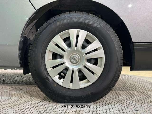 Nissan NV350 Caravan 2021-06 8158951-28