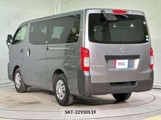 Nissan NV350 Caravan 2021-06 8158951-6