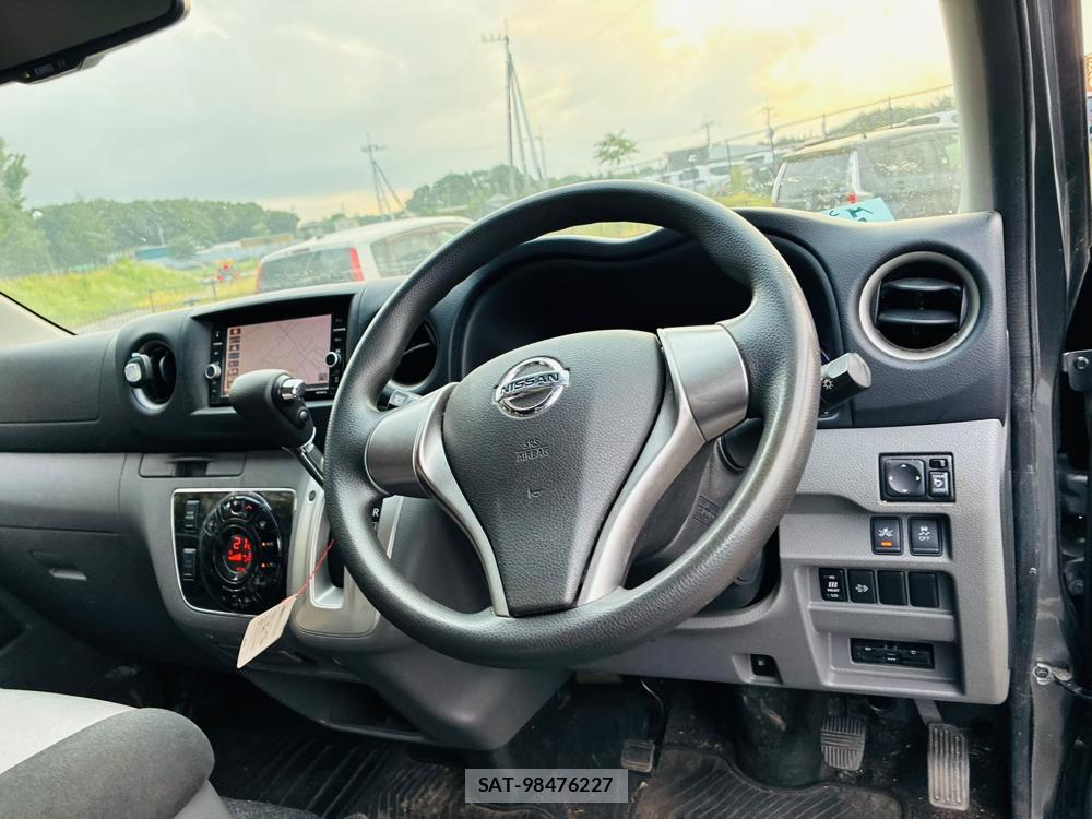 Nissan NV350 Caravan 2020-06 8068526-14