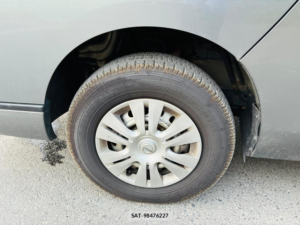 Nissan NV350 Caravan 2020-06 8068526-28