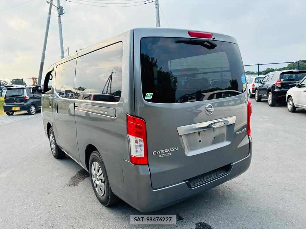 Nissan NV350 Caravan 2020-06 8068526-2