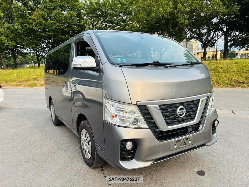 Nissan NV350 Caravan 2020-06 8068526-6