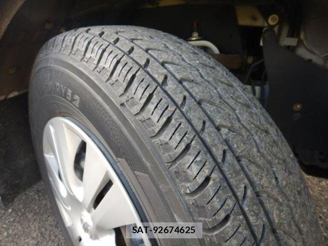 Nissan NV350 Caravan 2019-03 8209353-28
