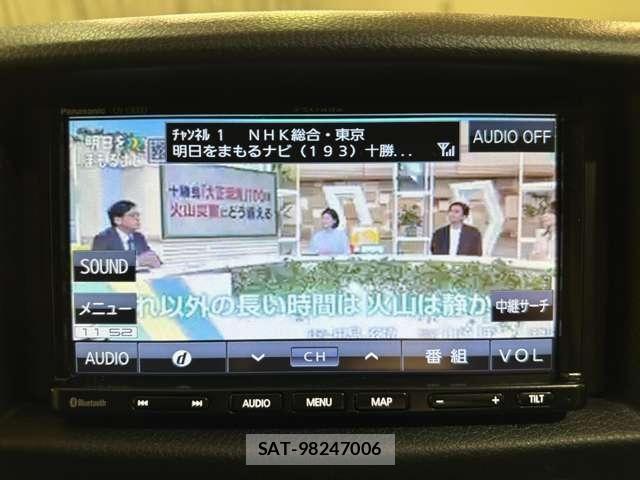 Nissan NV350 Caravan 2018-12 8209359-18
