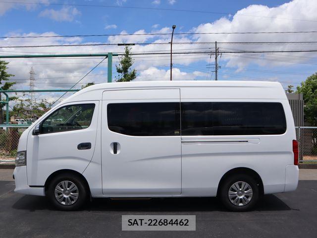 Nissan NV350 Caravan 2020-04 8209355-20