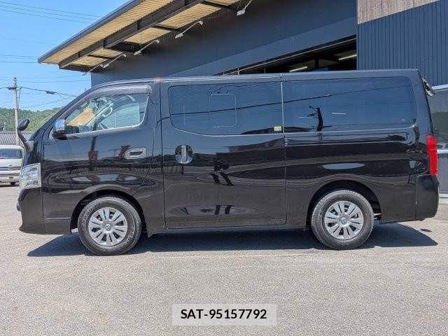 Nissan NV350 Caravan 2019-05 8209365-19