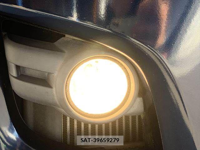 Nissan NV350 Caravan 2016-07 8209357-12