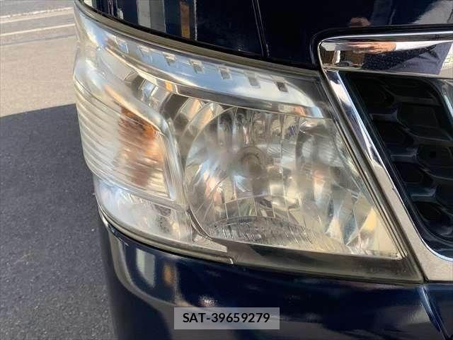 Nissan NV350 Caravan 2016-07 8209357-20