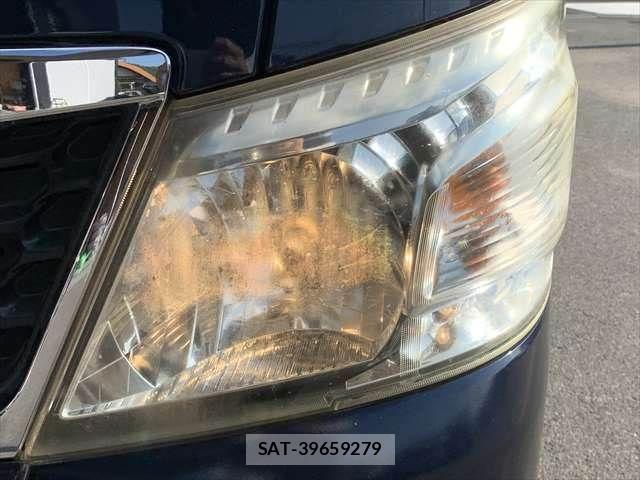 Nissan NV350 Caravan 2016-07 8209357-29