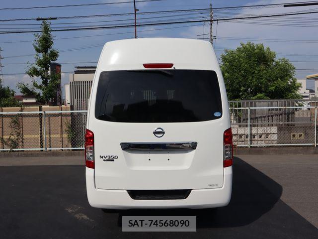 Nissan NV350 Caravan 2018-09 8209354-22