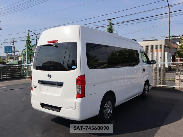 Nissan NV350 Caravan 2018-09 8209354-23