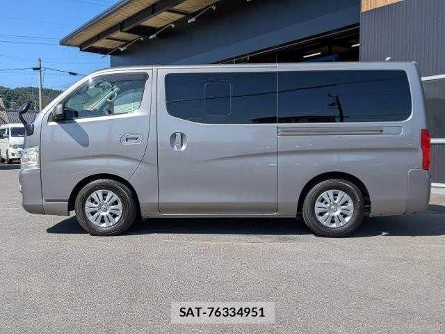 Nissan NV350 Caravan 2013-08 8209360-18
