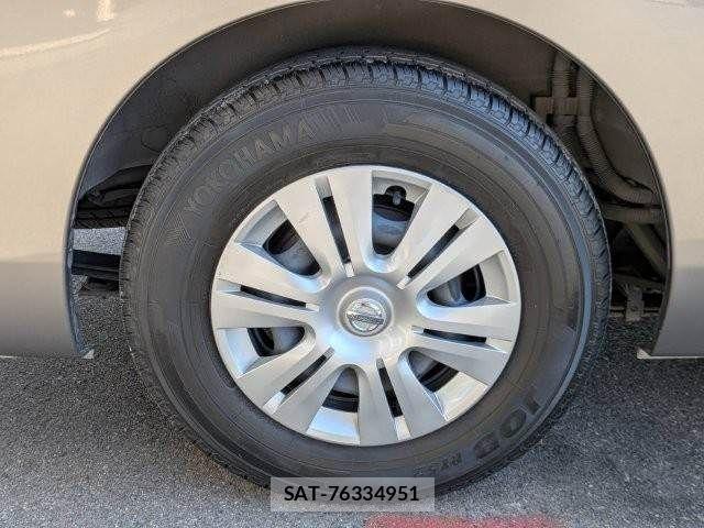 Nissan NV350 Caravan 2013-08 8209360-26