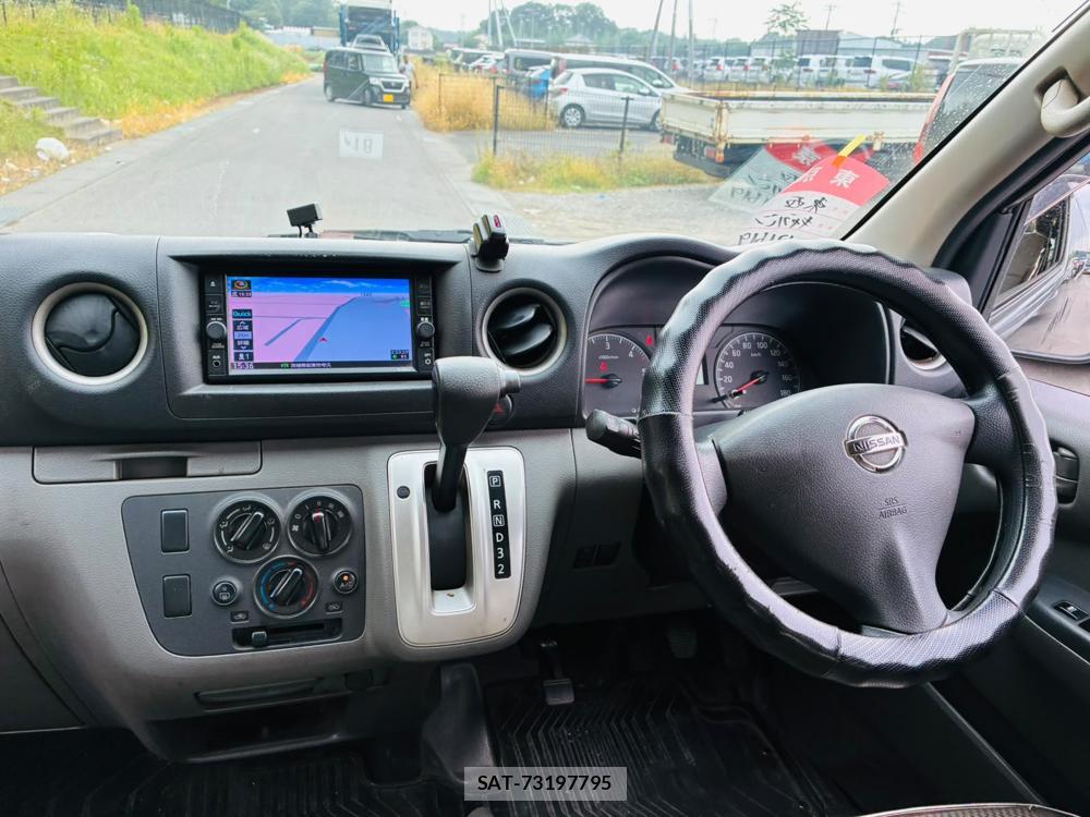 Nissan NV350 Caravan 2020-11 8107909-13