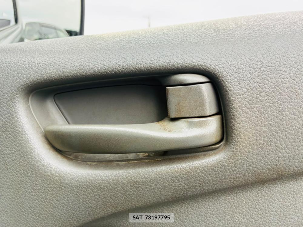 Nissan NV350 Caravan 2020-11 8107909-20