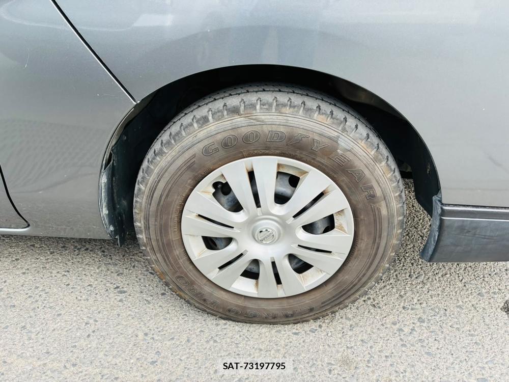 Nissan NV350 Caravan 2020-11 8107909-28