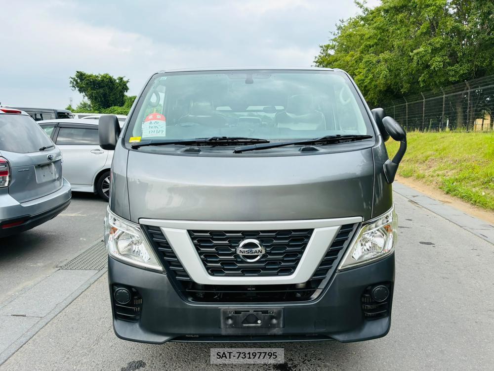 Nissan NV350 Caravan 2020-11 8107909-7