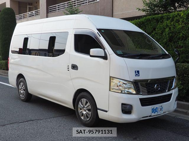 Nissan NV350 Caravan 2013-04 8231171-19