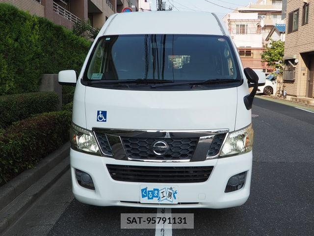 Nissan NV350 Caravan 2013-04 8231171-22