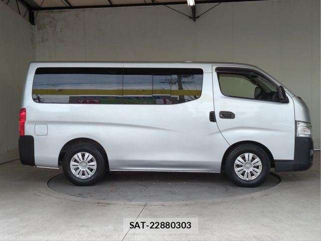 Nissan NV350 Caravan 2012-07 8246245-17