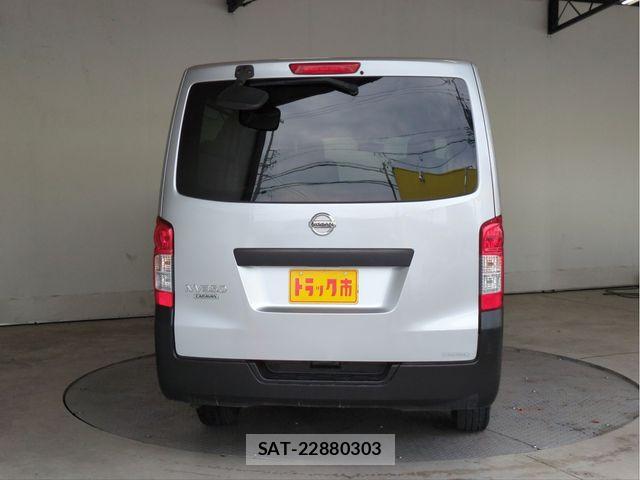 Nissan NV350 Caravan 2012-07 8246245-18