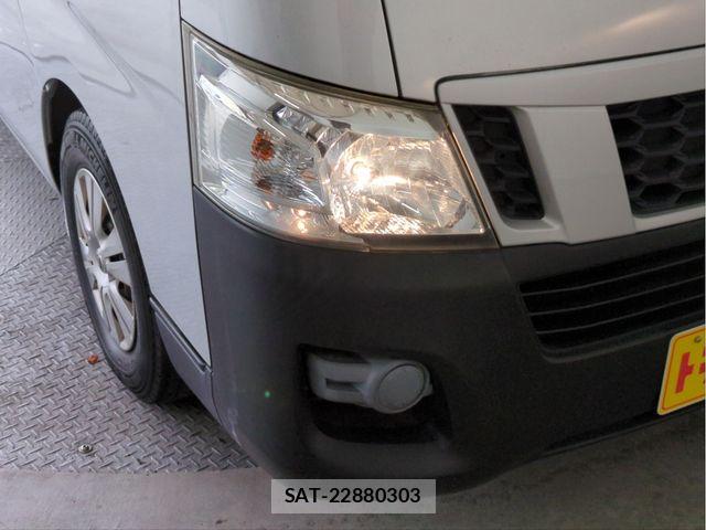 Nissan NV350 Caravan 2012-07 8246245-21