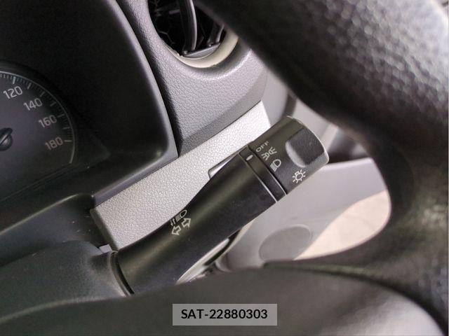 Nissan NV350 Caravan 2012-07 8246245-27